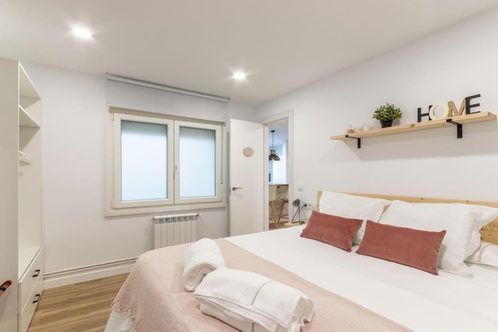 Apt In The Old Town With Cool Terrace!! Private Parking Билбао Екстериор снимка